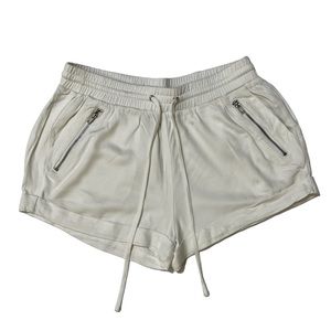 FOREVER 21 Drawstring White shorts